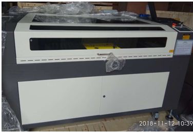 130*90cm Laser engraving and cutting machine
